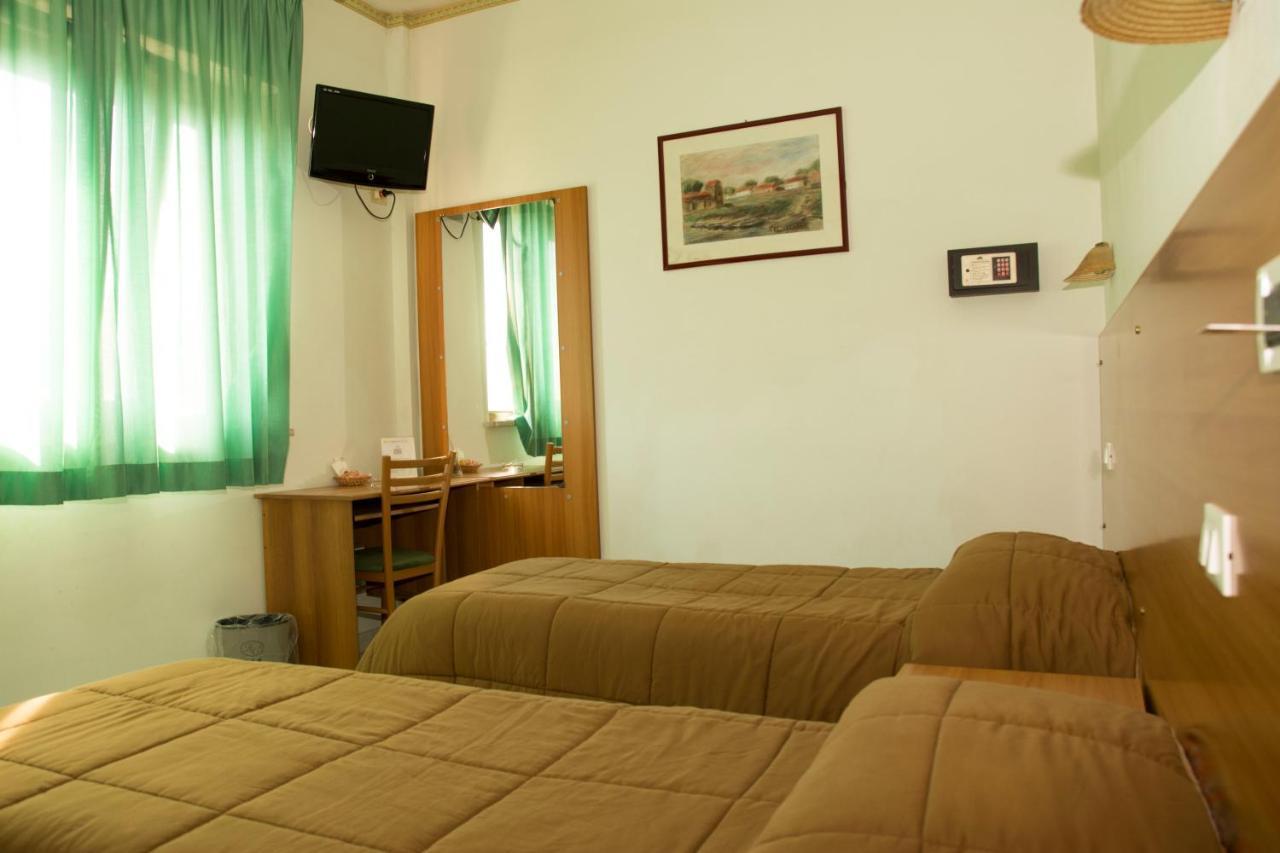 Hotel California Ariccia Eksteriør billede
